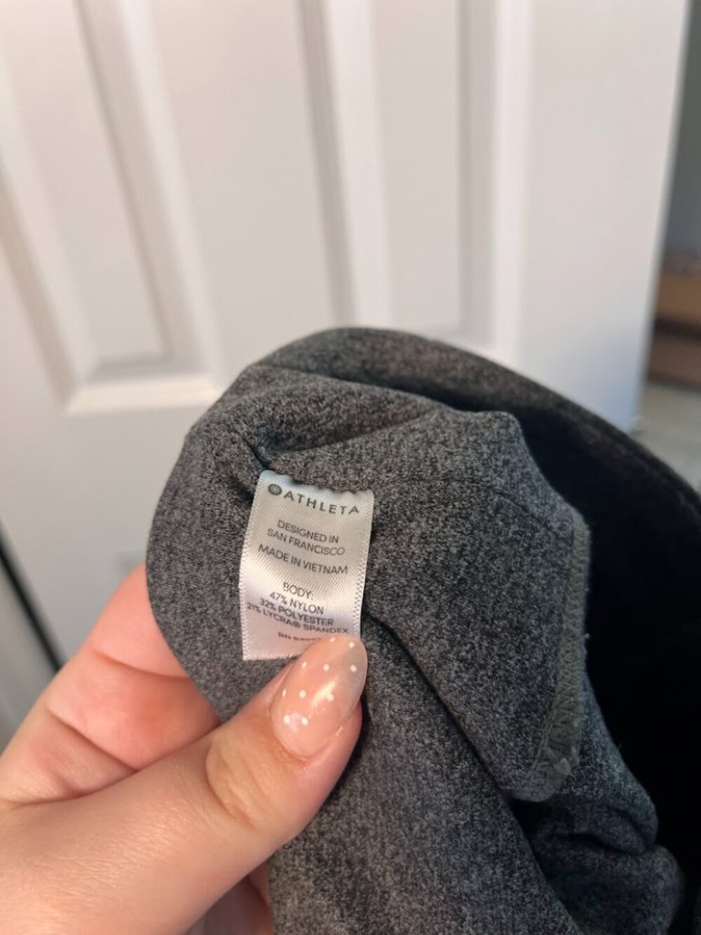 Athleta Salutation Stash Pocket 7/8 Leggings XS Charcoal Gray Powervita Yoga - Picture 9 of 10